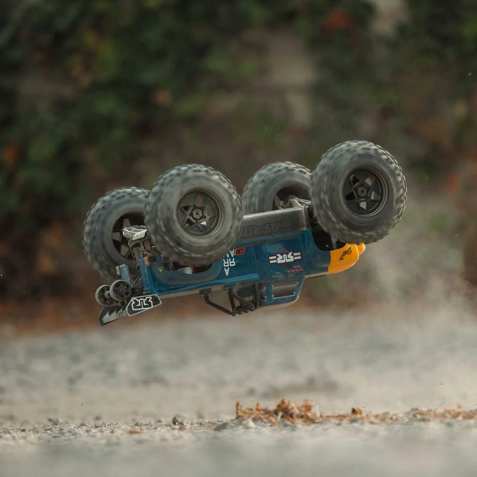 1/8 NOTORIOUS 6S V6 4X4 BLX Brushless Stunt Truck RTR, Blue