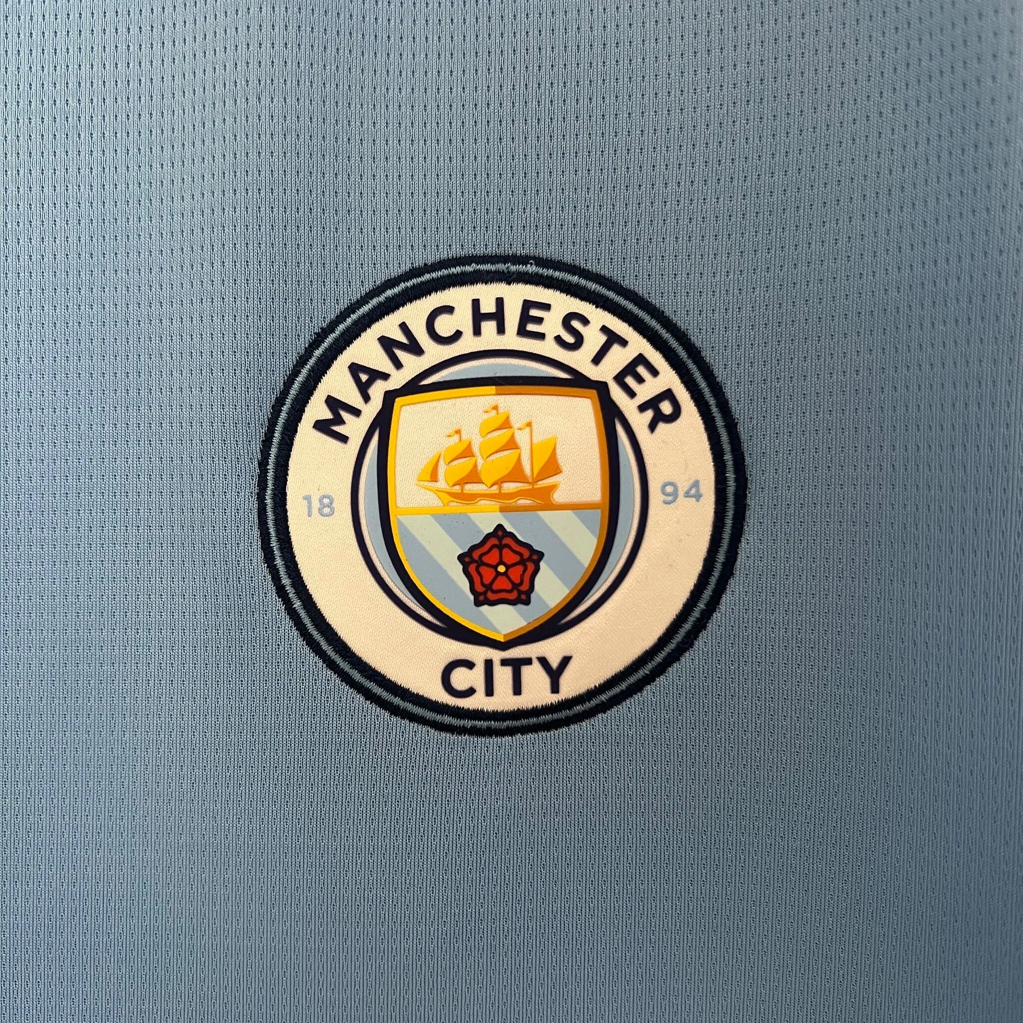 24-25 Manchester City Home Kit