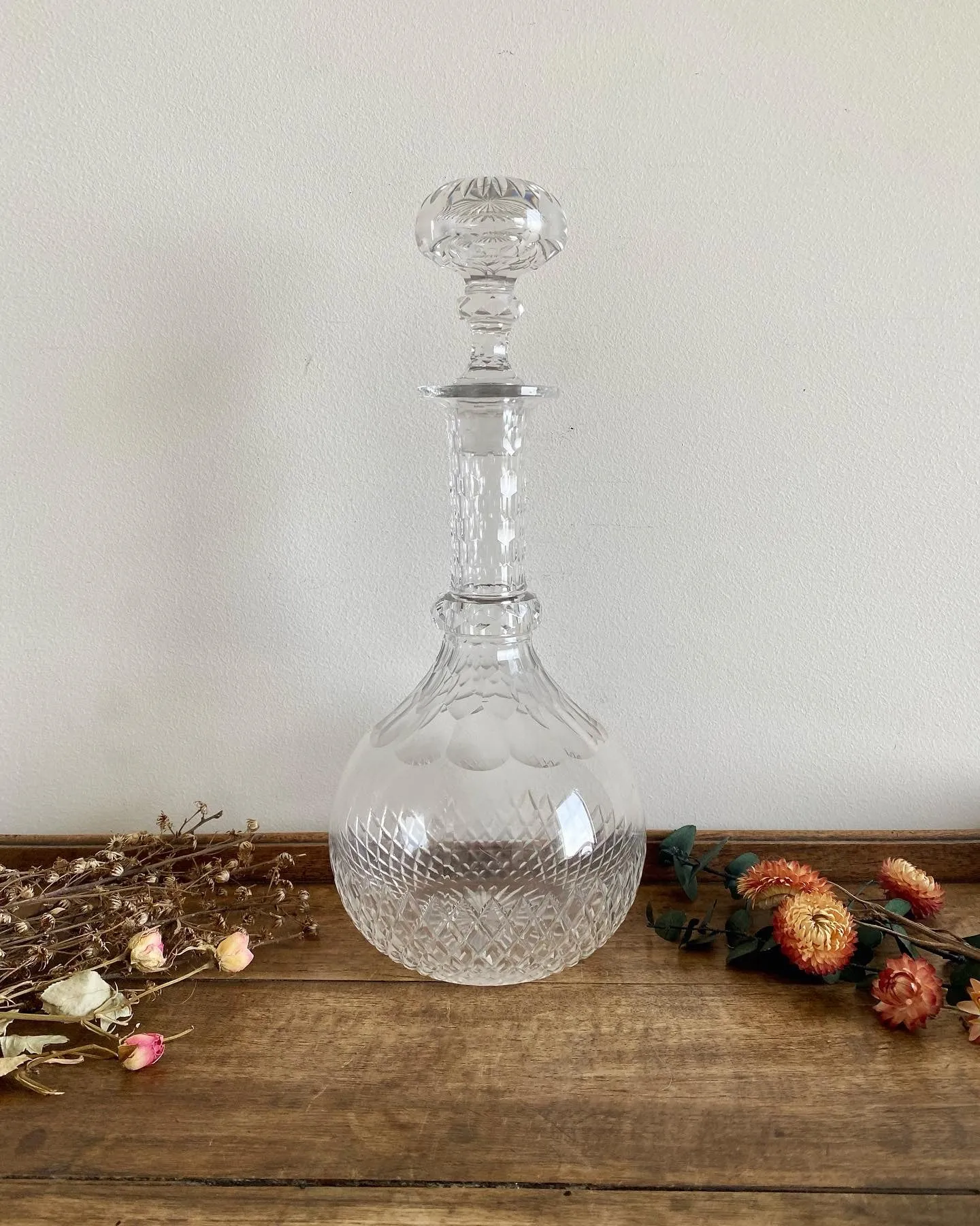 Carafe en cristal travaillé