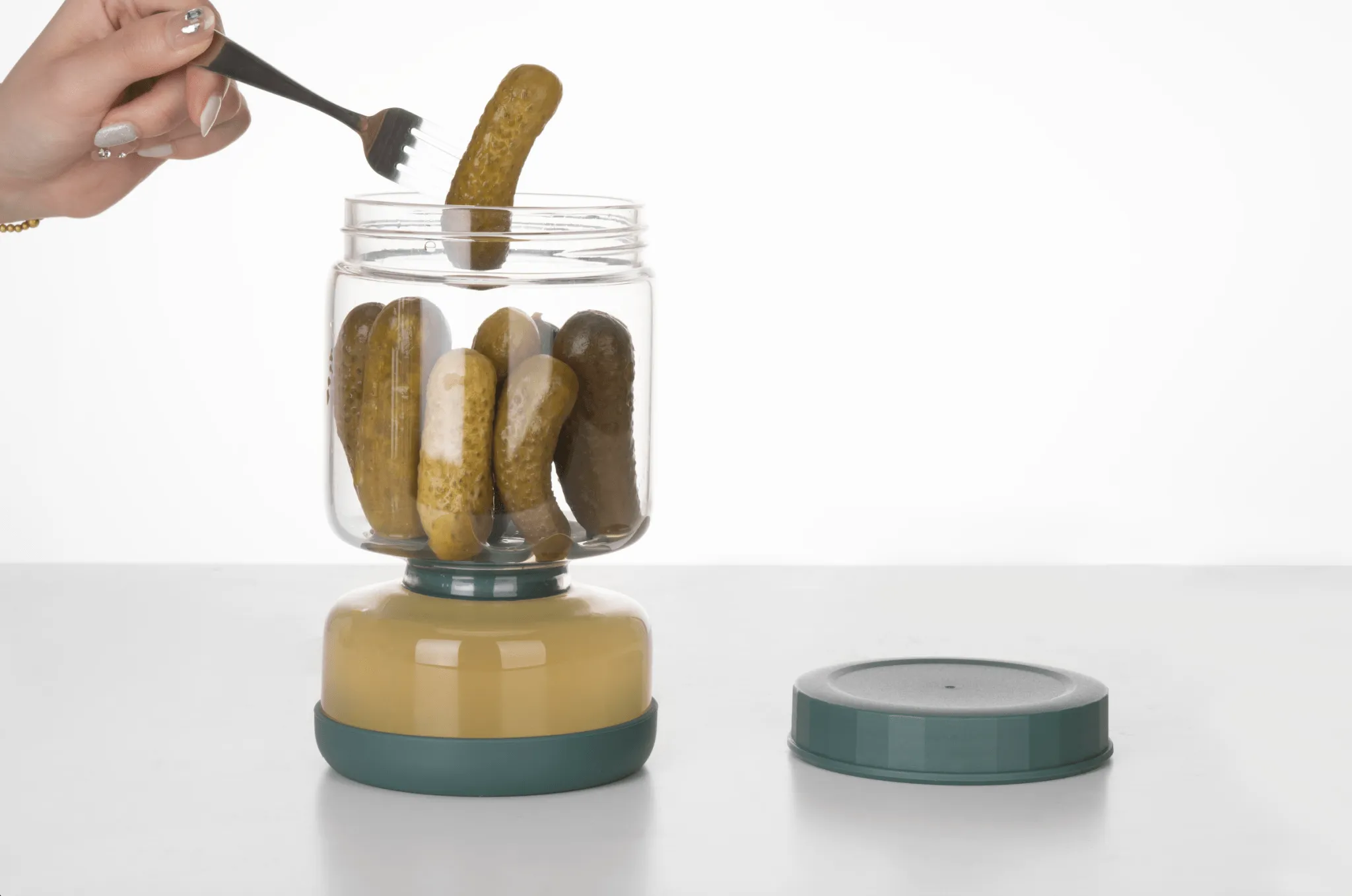 Genicook Dual-Part Glass Pickle Jar: The Flip-Over, Mess-Free Serving, Hand Blown Glass, Food Preserver