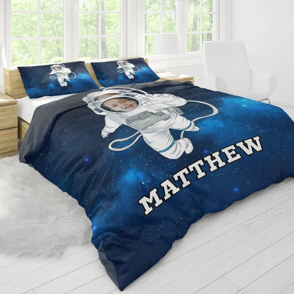 Polyester Fibre Custom Bedding Duvet Cover And Pillowcase Personalized Photo Text Duvet Cover And Pillowcase-The Astronaut Duvet Cover And Pillowcase