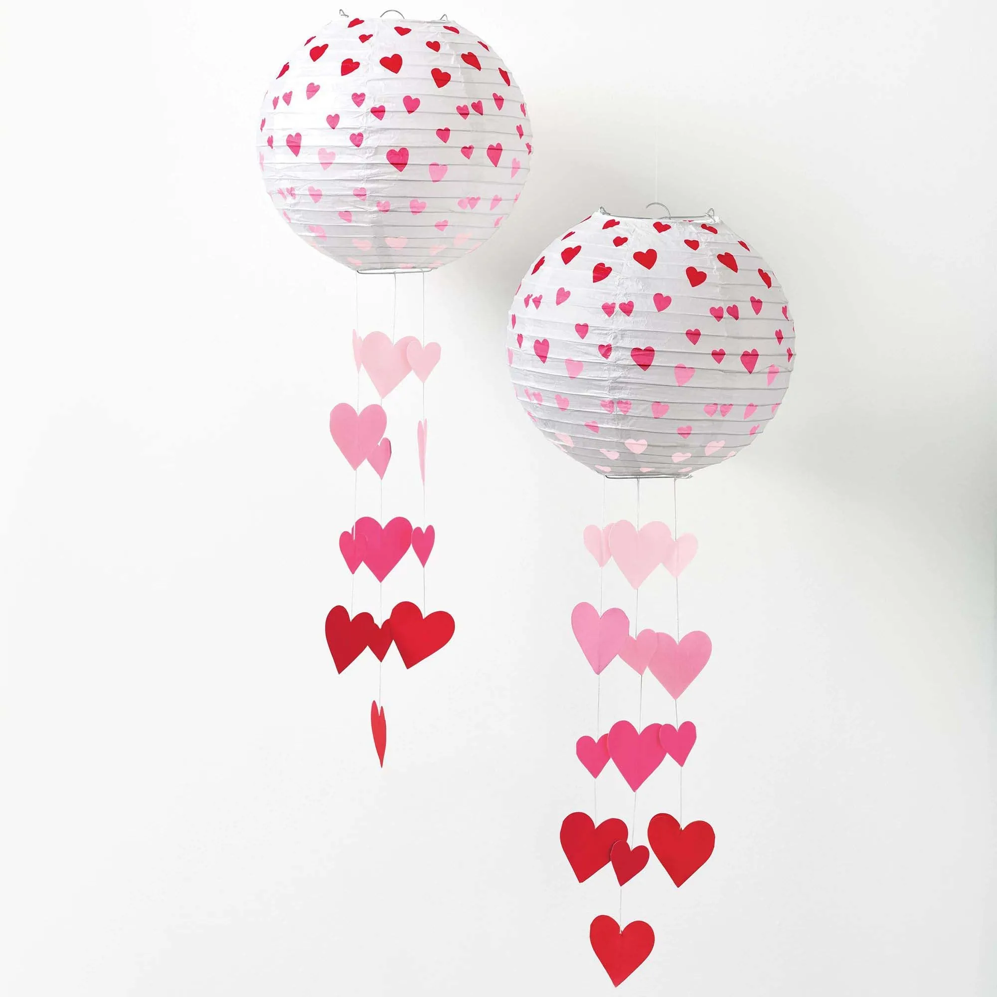 Valentine's Day Light-up Lanterns With Hearts, 2 Count